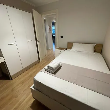 Rov Apartment *